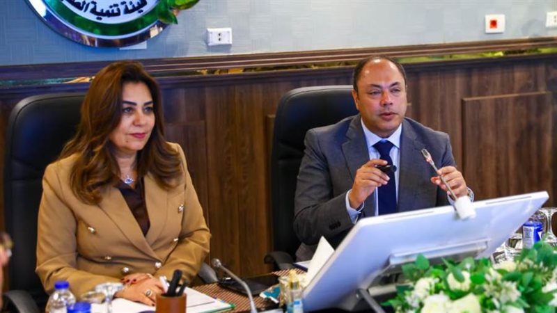 د.منال عوض تشارك