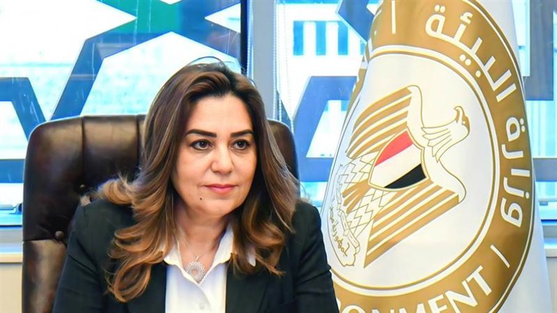 الدكتورة منال عوض