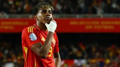 يامال يكشف حقيقة اقترابه من تمثيل المغرب.. ويقف أمام 