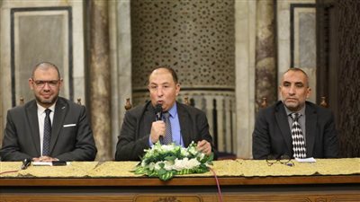 الملتقى الفقهي بالجامع الأزهر: الرضاع واجب شرعي وفطري وفوائده تتجاوز الطفل إلى الأم