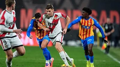 فاليكانو يتعادل مع 