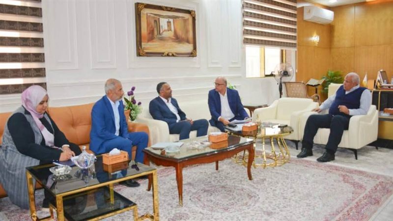 محافظ الوادي الجديد