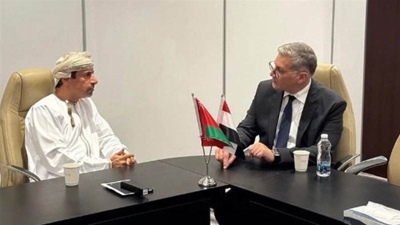 وزير البترول مع نظيره