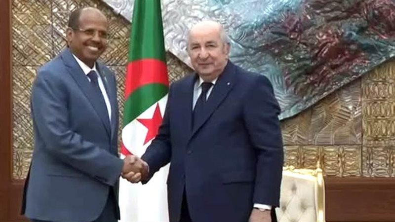 رئيس الجزائر يستقبل