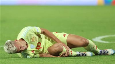 برشلونة يؤكد إصابة 