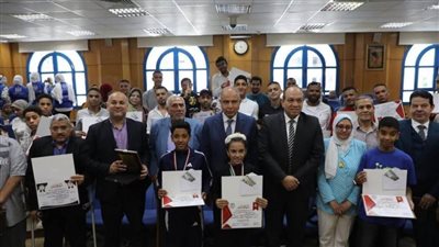 محافظ المنيا يتابع إنشاء مجمع صالات متحدي الإعاقة ويؤكد على سياسات الدمج