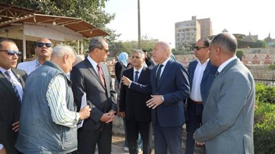 محافظ القاهرة يتفقد الحديقة اليابانية بحلوان ويوجه بخطة عاجلة للتطوير