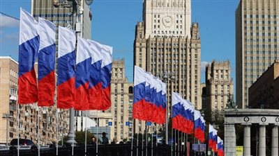 دبلوماسي روسي: المتعهدون الأوروبيون يمكنون أوكرانيا من تجاهل القانون الدولي