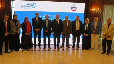 الصحة تخرج أول دفعة من برنامج التدريب 