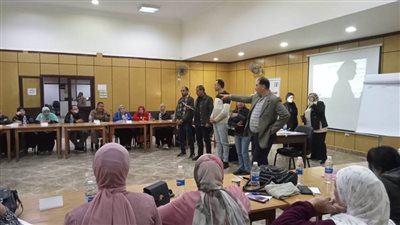 محافظ أسيوط يعلن انطلاق المرحلة الثانية لورش الدليل المعياري لحماية الأطفال