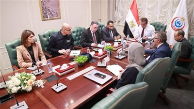 وزير الصحة يتابع مشروع 