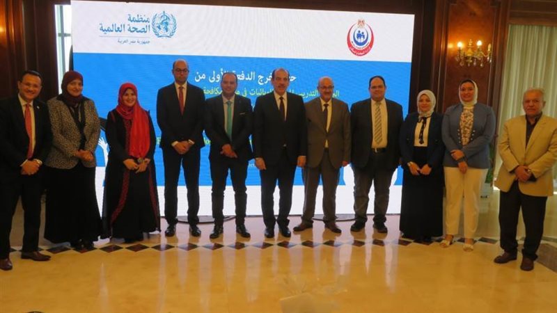 خلال تخرج أول دفعة