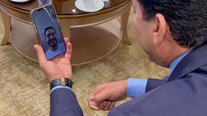 وزير الشباب والرياضة