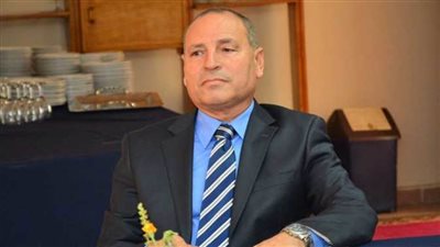 محافظ القاهرة يكرّم المسؤولين المشاركين في الفوز بجوائز التميز العربي