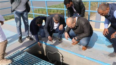 محافظ الجيزة يتفقد محطتي مياه الشرب ورفع الصرف الصحي بقرى الفهميين