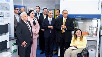 رئيسة الطفولة والأمومة تشارك الخارجية الاحتفال باليوم العالمي لحقوق الإنسان بمستشفى سرطان الأطفال