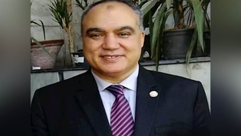 الدكتور مجدي ثابت