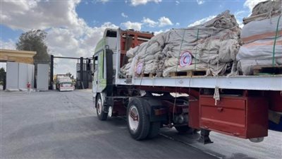 الهلال الأحمر المصري يُرسل 9,800 طن مساعدات شتوية وإنسانية إلى غزة