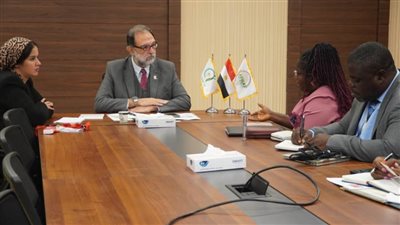   لقاء ثنائي بين رئيس سلامة الغذاء ونظيرته الليبيرية