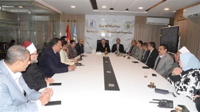 محافظ أسيوط: إغلاق لجان الدوائر الثلاث في موعدها وبدء أعمال الفرز 