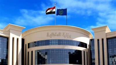 ضبط 18 شخصًا لمحاولتهم دفع الناخبين للتصويت لعدد من المرشحين في 5 محافظات