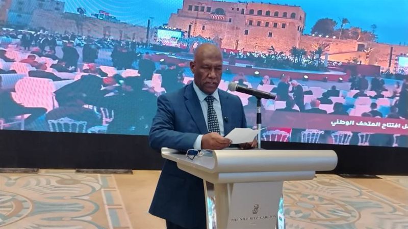 الدكتور عمر المشري