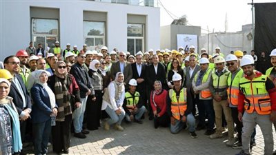 رئيس الوزراء يتفقد مشروع إنشاء مستشفى شبين القناطر المركزي