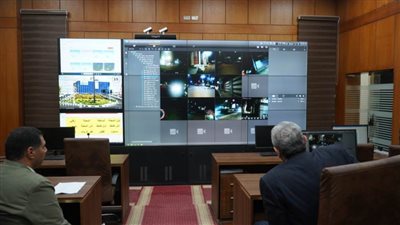  محافظ الغربية يتابع حملات النظافة والإشغالات من مركز الطوارئ