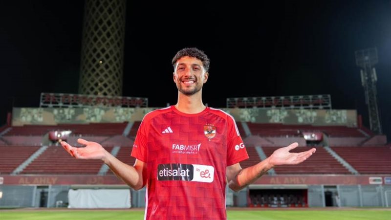 اللاعب وسام أبو علي