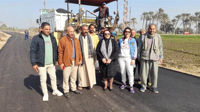 رصف الطريق بناصر