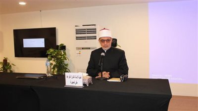 مفتي الجمهورية لمفتشي الأوقاف: الرقابة أداة لتحقيق الجودة والانضباط 