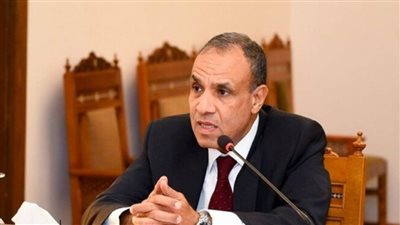 وزير الخارجية ومجموعة من الوزراء السودانيين يثمنون الراوبط التاريخية التي تجمع البلدين