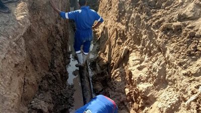 رئيس مياه القناة: الانتهاء من إصلاح الكسر الرئيسي المفاجئ بمنطقة أبو خروع في وقت قياسيٍ