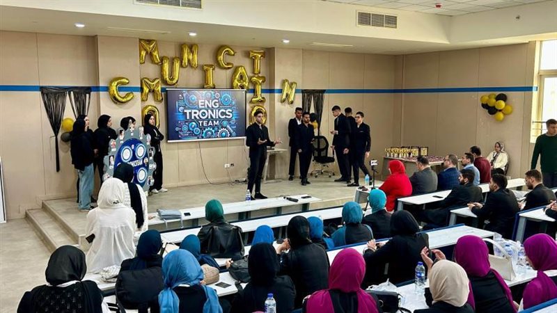 طلاب طب أسنان أهلية