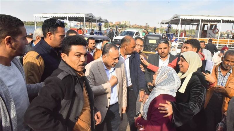 جانب من جولة المحافظ