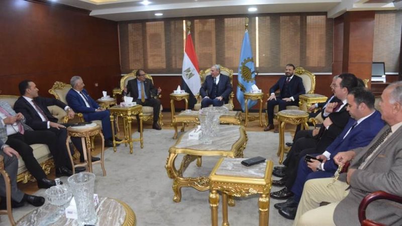 محافظ الغربية خلال