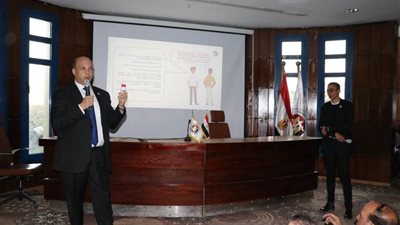 في مستهل جولاتها الميدانية بالمنيا.. الهيئة الوطنية للانتخابات تعقد ندوة تثقيفية بمكتبة مصر العامة لتعزيز الوعي الانتخابي