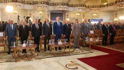 المهندس محمد شيمي: إعادة هيكلة منظومة الطاقة بالشركات التابعة لدعم الاستدامة وخفض التكاليف