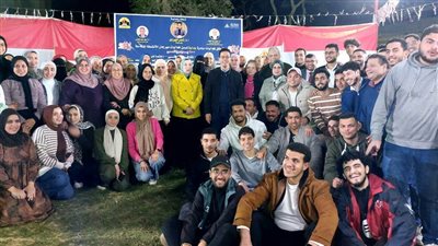 رئيس جامعة بنها يشارك طلاب المدن الجامعية حفل إفطار 