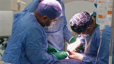الرعاية الصحية تستحدث خدمة تثبيت الفقرات لأول مرة بمستشفى دراو بأسوان