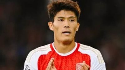 أياكس أمستردام الهولندي يعلن تعاقده مع الياباني تومياسو في صفقة انتقال حُر