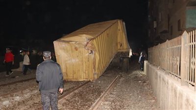 محافظ القليوبية: لجنة لفحص سلامة العقارات بموقع حادث قطار طوخ