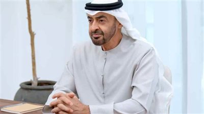 رئيس دولة الإمارات ونظيره الأمريكي يبحثان هاتفيًا العلاقات الإستراتيجية بين البلدين