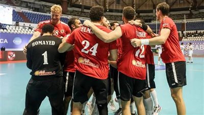 الأهلي يهزم طلائع الجيش 37 - 35 بدورى مرتبط اليد