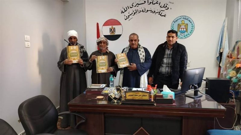 توزيع العقود