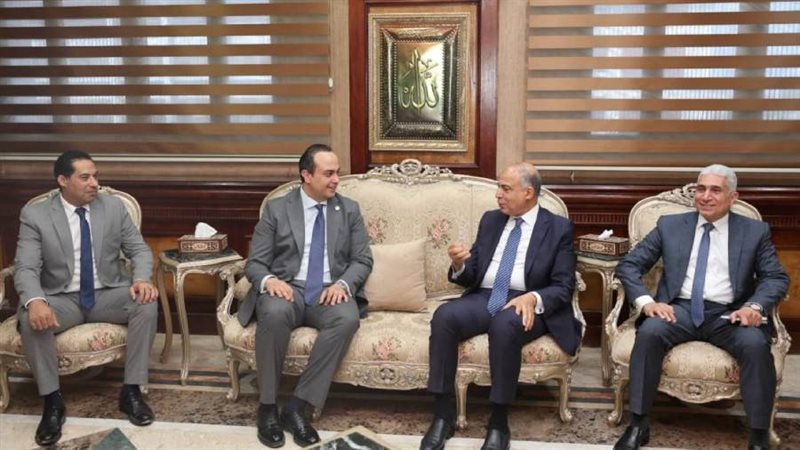 محافظ المنيا ورئيس