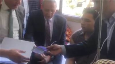 محافظ الغربية: منحة مالية ووظيفة لضحية أسد سيرك طنطا