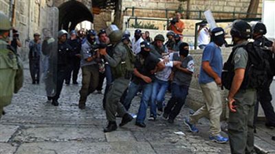 عاجل.. مستوطنون يقتحمون باحات المسجد الأقصى بحماية قوات الاحتلال الإسرائيلي بحجة الأعياد اليهودية