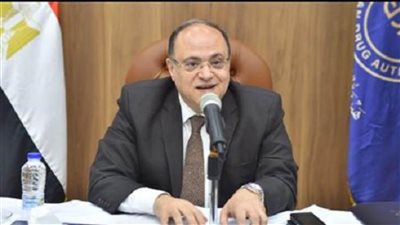 رئيس هيئة الدواء يناقش مستجدات توطين المستحضرات مع شركة عالمية 