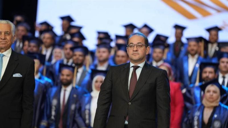 وزير المالية أحمد